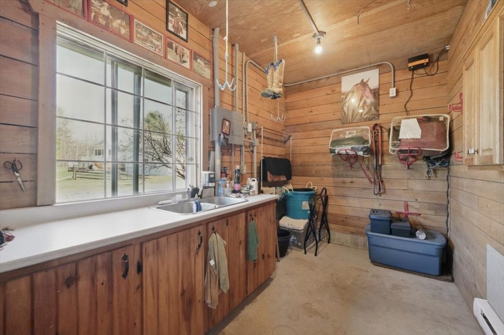 43-2935 Baseline Rd - APR 28 2025-43