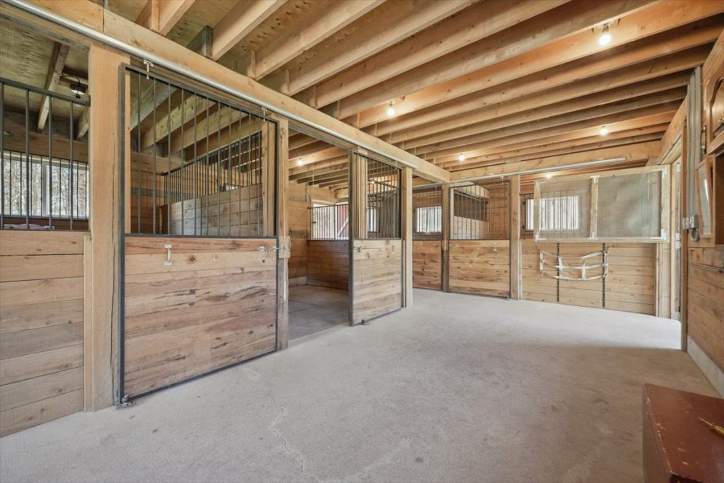 44-2935 Baseline Rd - APR 28 2025-44