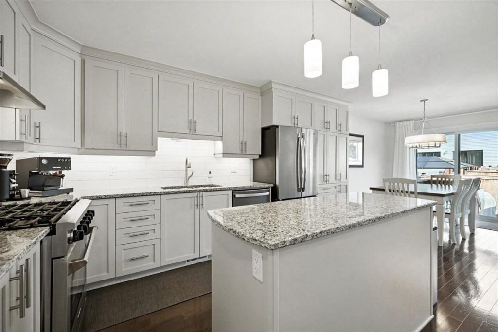06-84 Gilberte St - JUL 28 2025-06