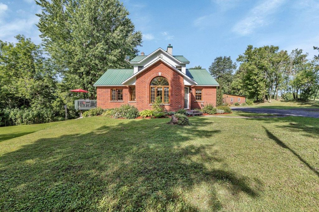 1150 Brazeau Rd Clarence-Rockland by Steve Brunet (3)