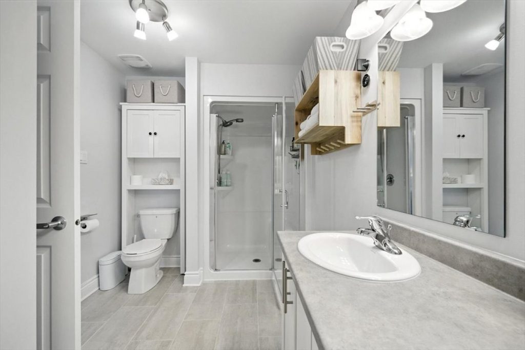 22-84 Gilberte St - JUL 28 2025-22