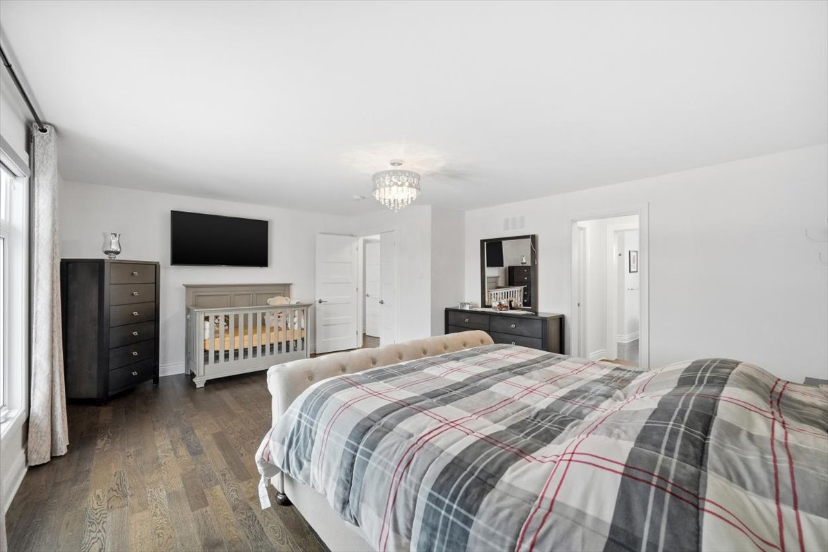 26-1082 Docteur Corbeil Blvd - JAN 06 2026-28