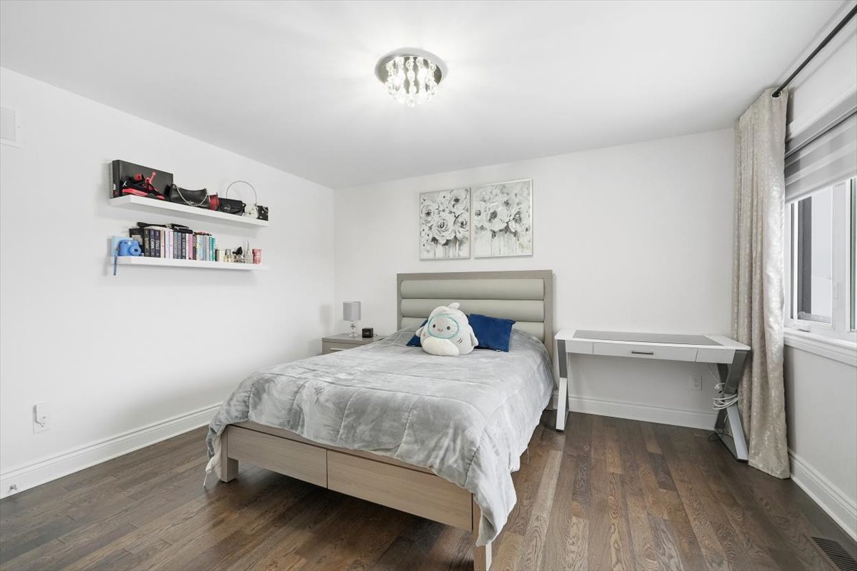 31-1082 Docteur Corbeil Blvd - JAN 06 2026-33