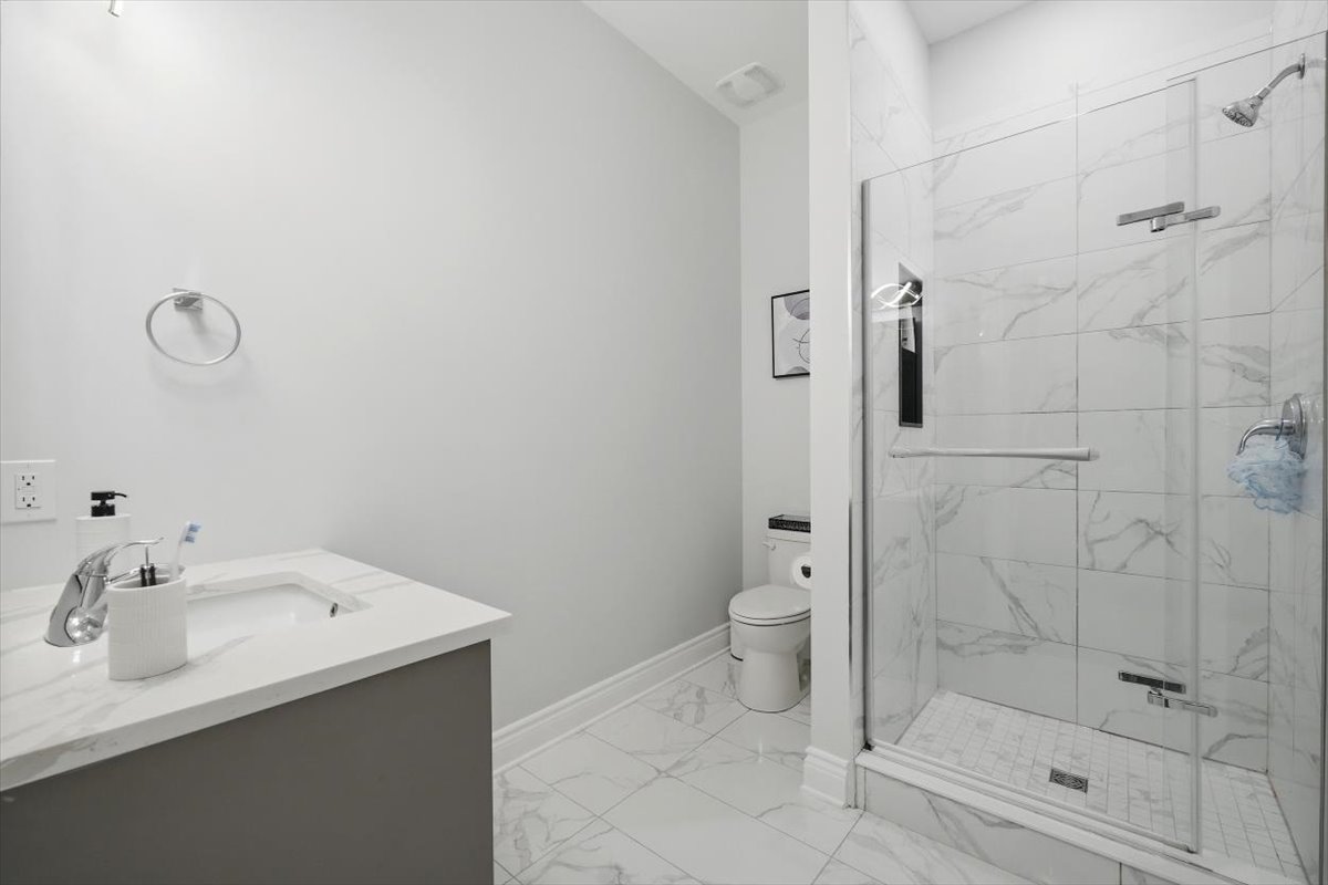 43-1082 Docteur Corbeil Blvd - JAN 06 2026-45