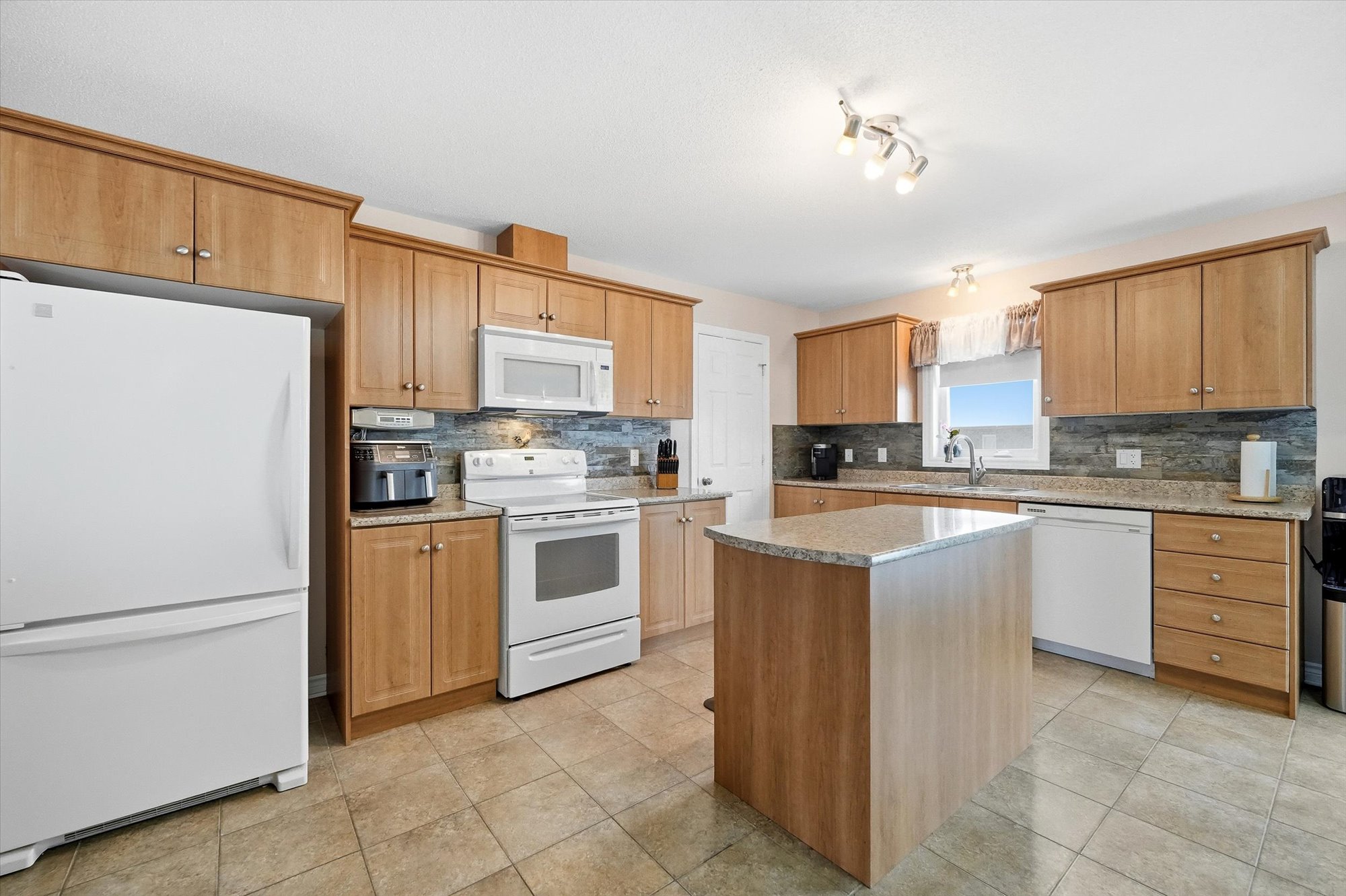 06-6-41 Main_St - FEB 03 2026-06