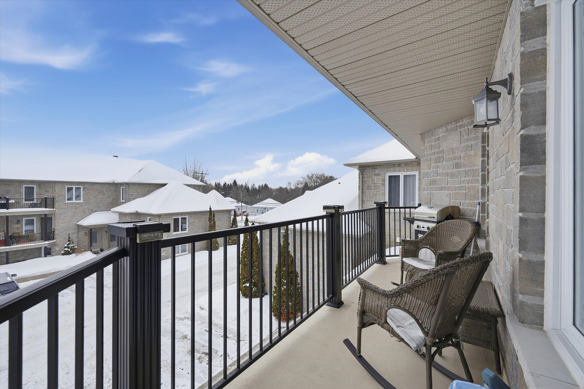 26-6-41 Main_St - FEB 03 2026-26