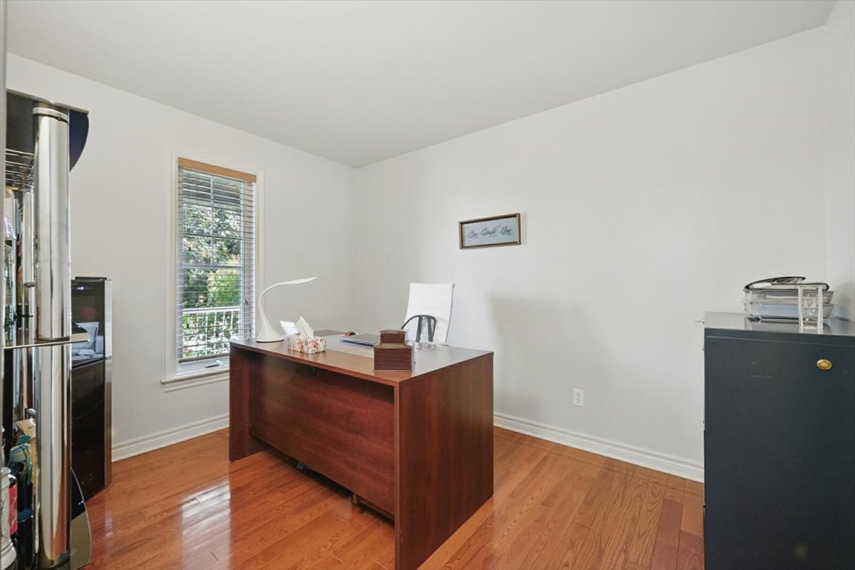 05-2709 Sylvain St - JUN 12 2025-05