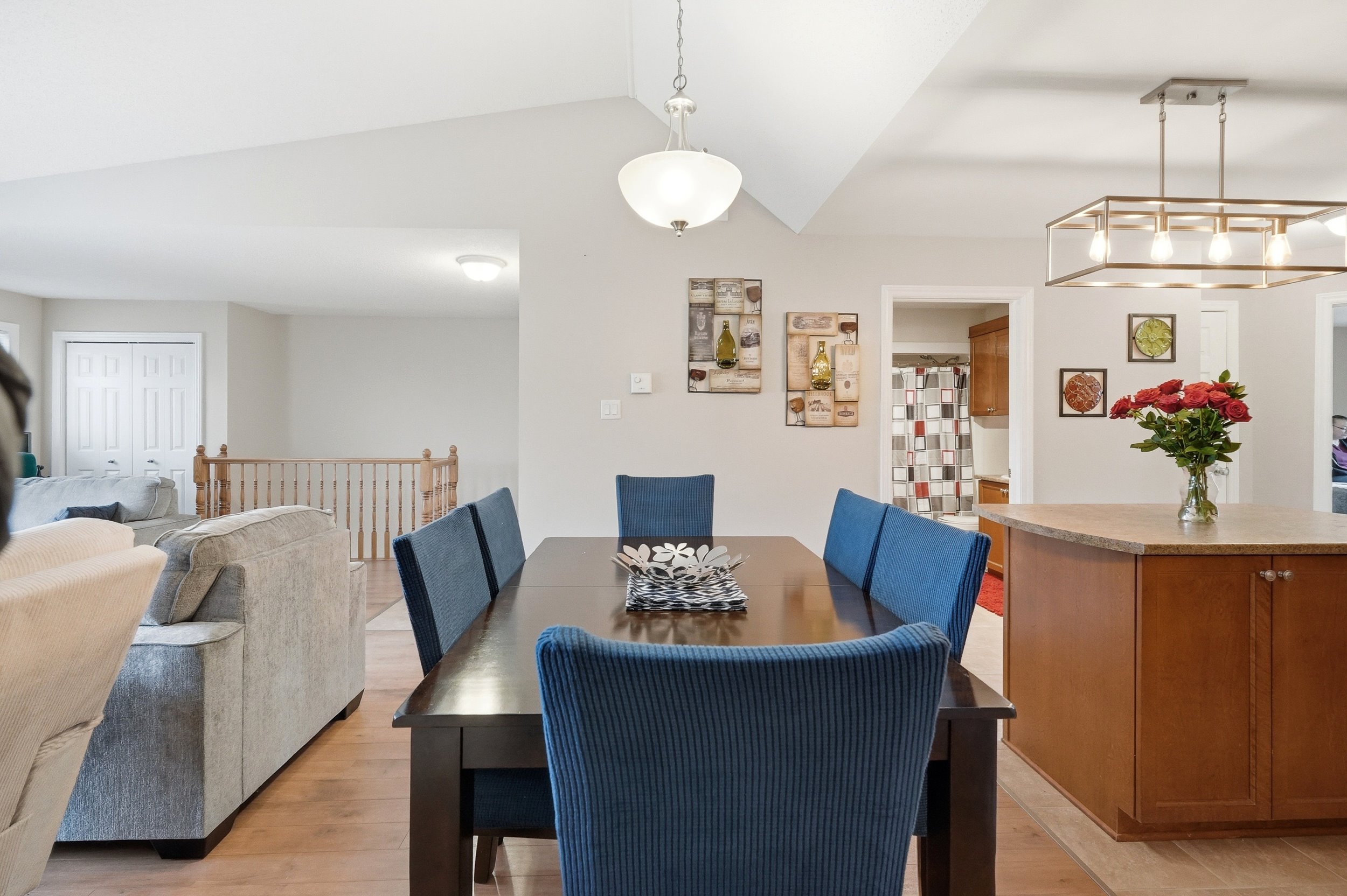 12-703-200 Eliot St-12