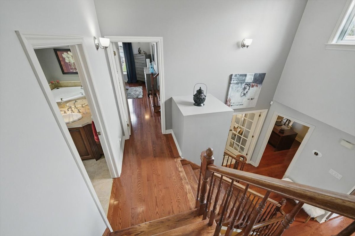 17-2709 Sylvain St - JUN 12 2025-17