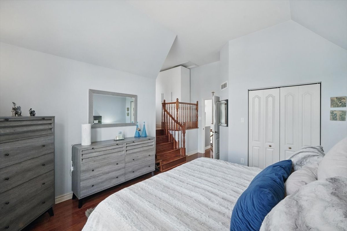 19-2709 Sylvain St - JUN 12 2025-19