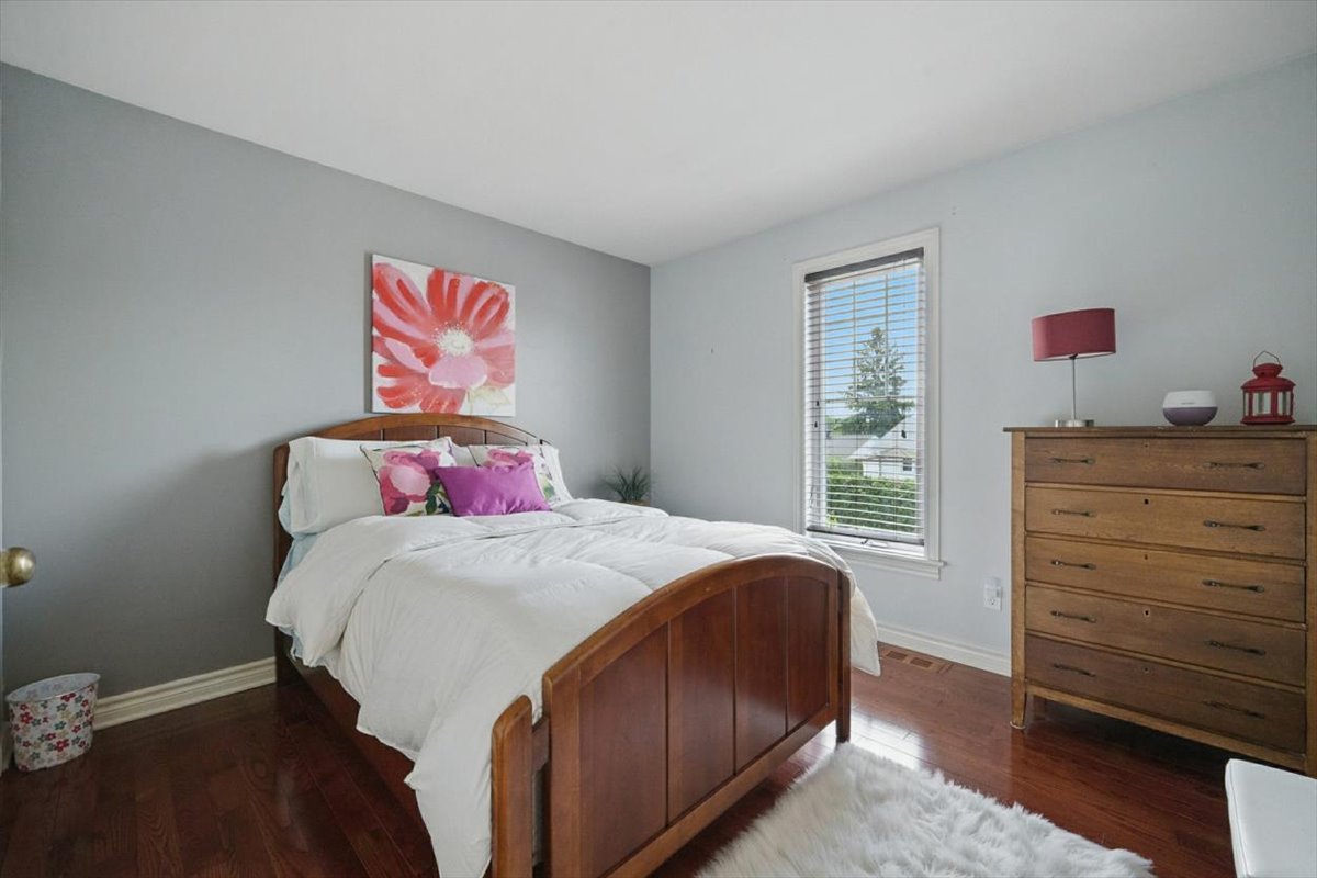 22-2709 Sylvain St - JUN 12 2025-22