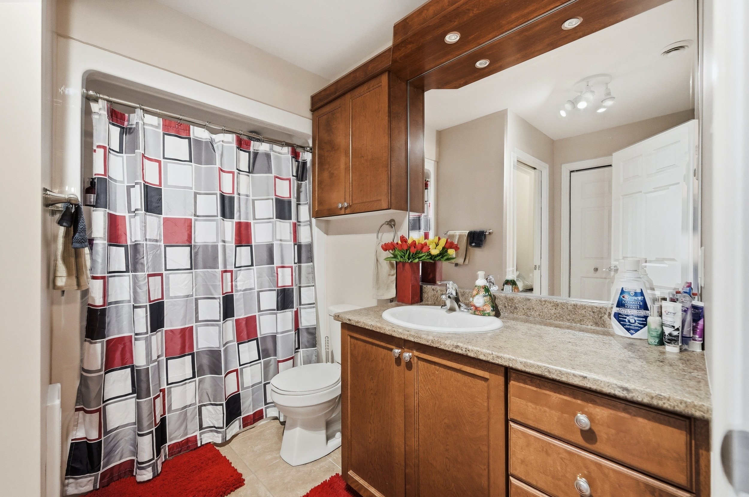 22-703-200 Eliot St-22