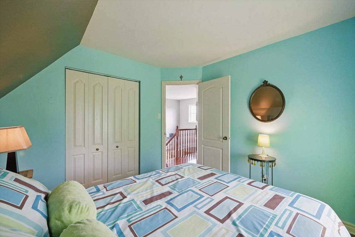 25-2709 Sylvain St - JUN 12 2025-25