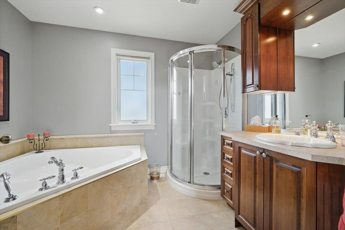 26-2709 Sylvain St - JUN 12 2025-26