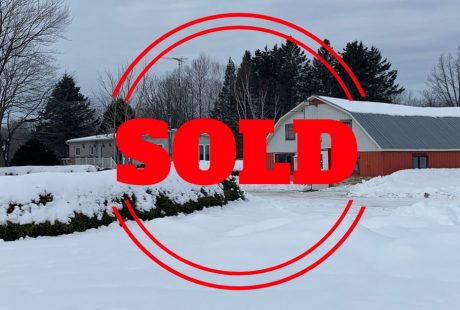 1517 Vinette St, Clarence Creek Hobby Farm Sold By Steve Brunet