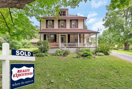 210 County Rd 9 Plantagenetl Sold by Steve Brunet